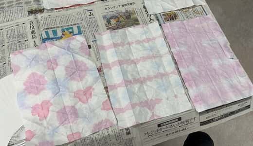 滲んだ色って和風だね